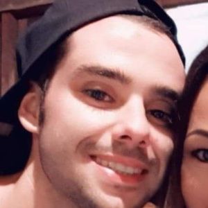 Meet your Posher, Joel